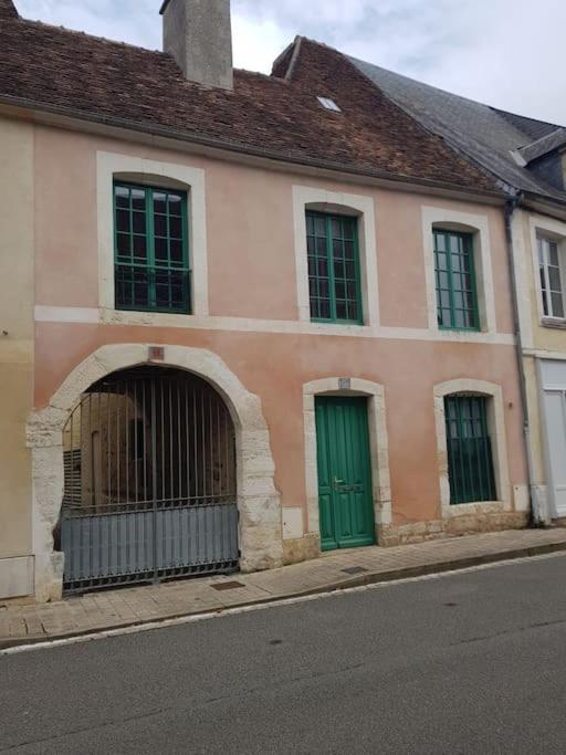 Le Petit Conte - Maison Calme En Centre Ville Sées Exteriér fotografie