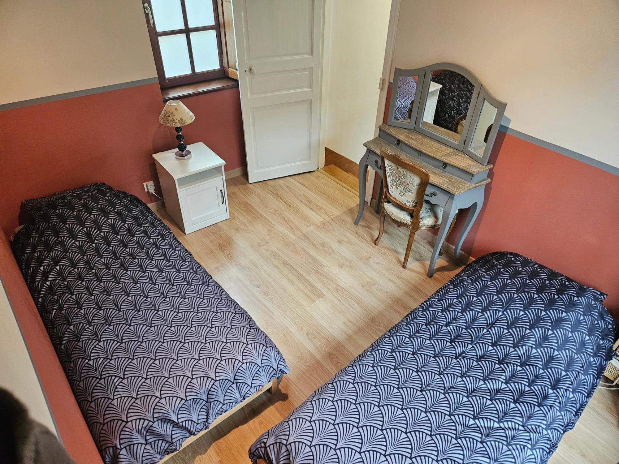 Le Petit Conte - Maison Calme En Centre Ville Sées Exteriér fotografie